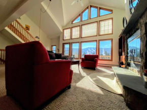 H5 Luxurious StoneHill Townhome with magnificent ski slopes view, hot tub!